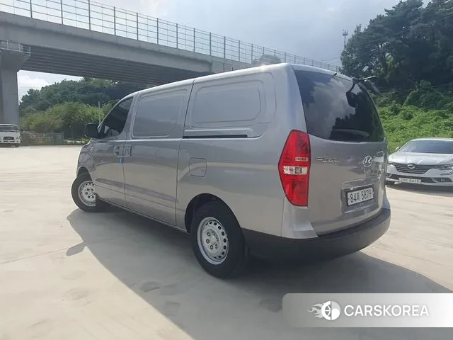 Hyundai The New Grand Starex id 3084907 из Кореи 15