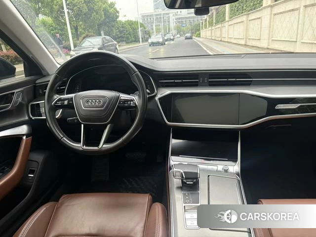 Audi A6L id 4260292 из Китая 11