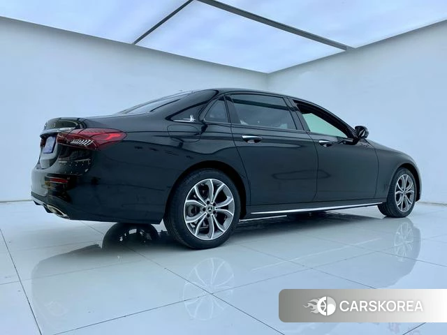 Mercedes-Benz E-class id 4290712 из Китая 25