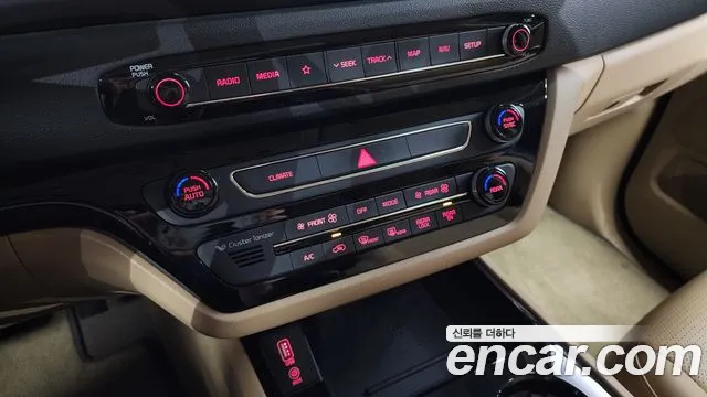 Kia The New Carnival id 2763299 из Кореи 17