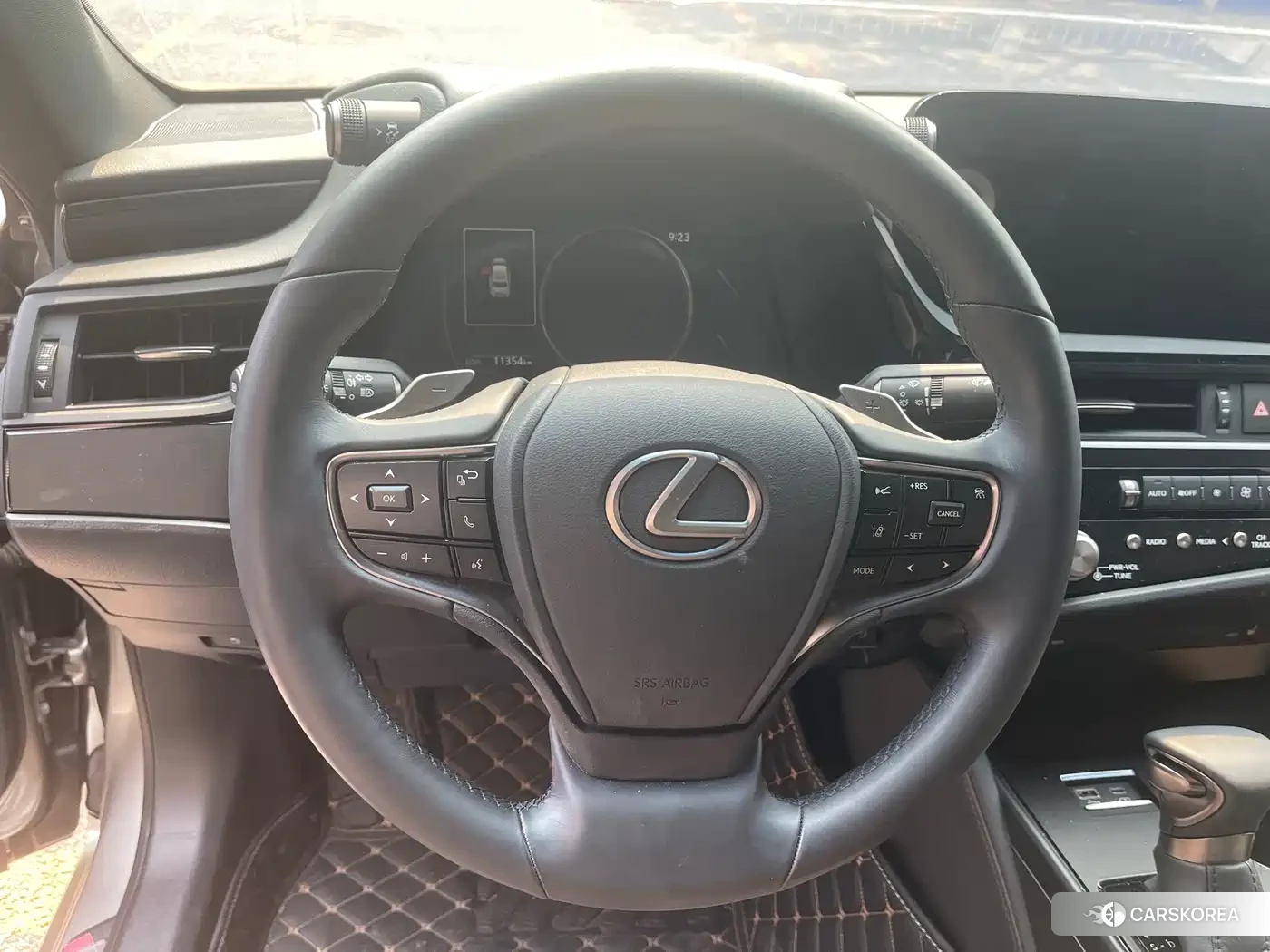 Lexus ES id 4553967 из Китая 21
