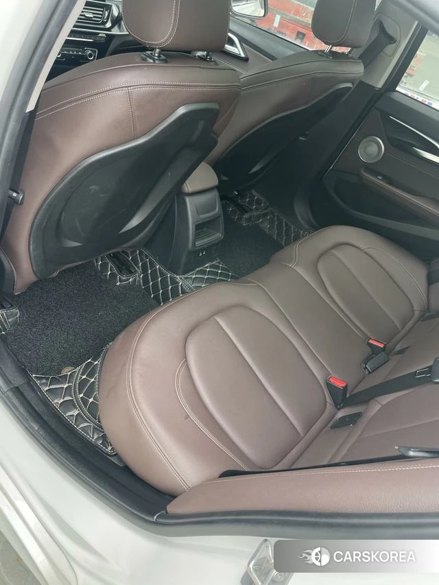 BMW 1 series id 4359304 из Китая 25