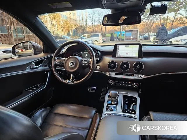 Kia Stinger id 3602265 из Кореи 17