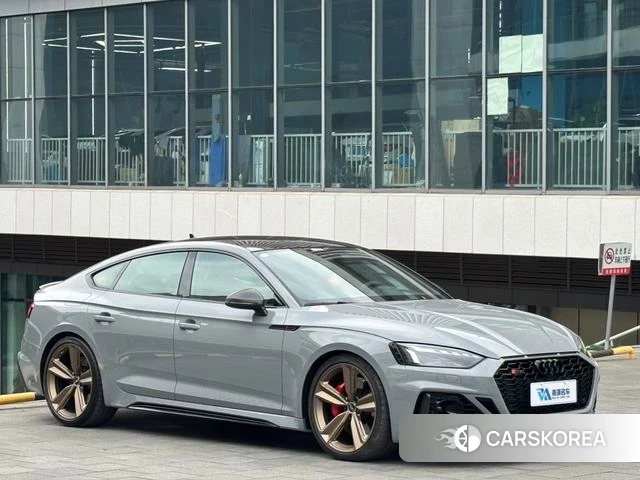 Audi RS 5 id 4265965 из Китая 10