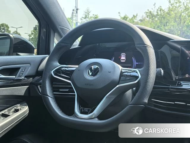 Volkswagen Golf id 4277109 из Китая 19