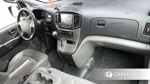 Hyundai The New Grand Starex id 4179515 из Кореи 17