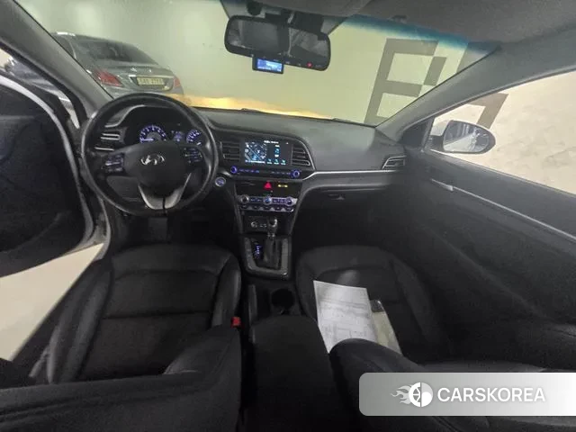 Hyundai The New Avante AD id 3434269 из Кореи 17