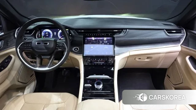 Jeep Grand Cherokee (WL) id 3725964 из Кореи 17