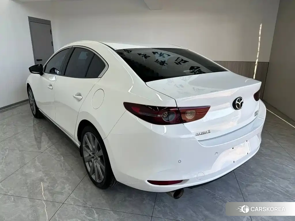 Mazda 3 id 4659715 из Китая 10
