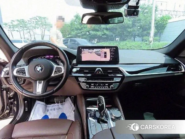 BMW 5 Series (G30) id 3021394 из Кореи 17