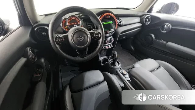 Mini Cooper id 3713621 из Кореи 17