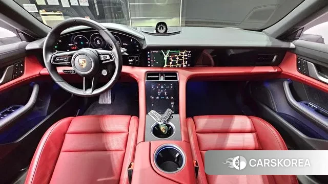 Porsche Taycan id 3082739 из Кореи 17