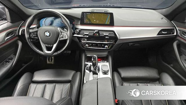 BMW 5 Series (G30) id 4246236 из Кореи 31