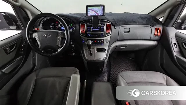 Hyundai The New Grand Starex id 3188571 из Кореи 17