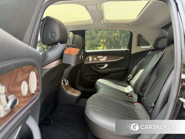Mercedes-Benz E-class id 4275249 из Китая 13