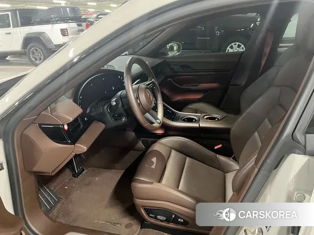 Porsche Taycan id 3359459 из Кореи 12