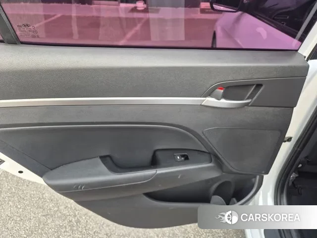 Hyundai The New Avante AD id 3459978 из Кореи 17