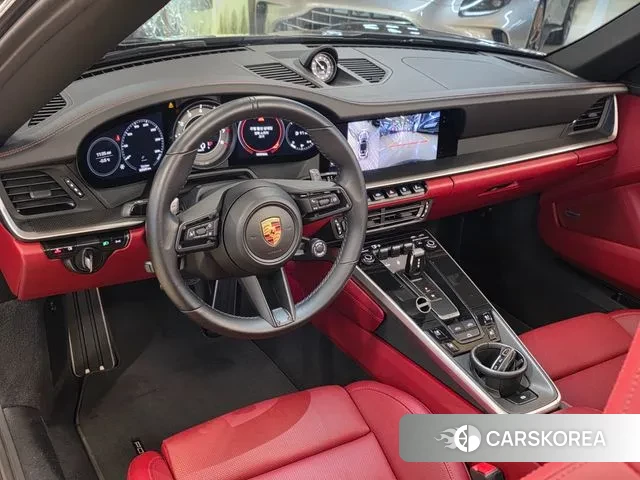 Porsche 911(992) id 3597927 из Кореи 17