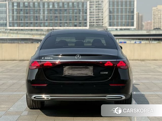 Mercedes-Benz E-class id 4277987 из Китая 11