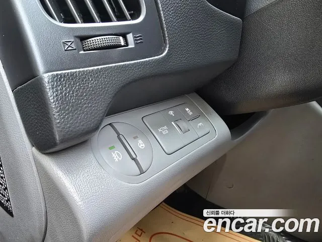 Hyundai The New Grand Starex id 2677581 из Кореи 14