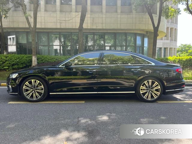 Audi A8 id 4301482 из Китая 7