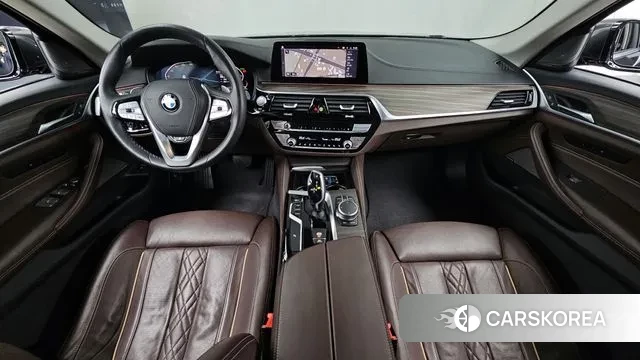 BMW 5 Series (G30) id 3484282 из Кореи 17