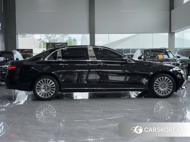 Mercedes-Benz E-class id 4348409 из Китая 7