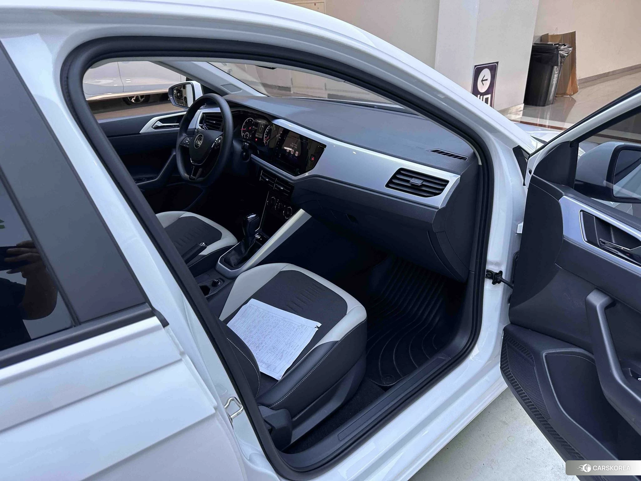 Volkswagen Polo id 4455396 из Китая 17