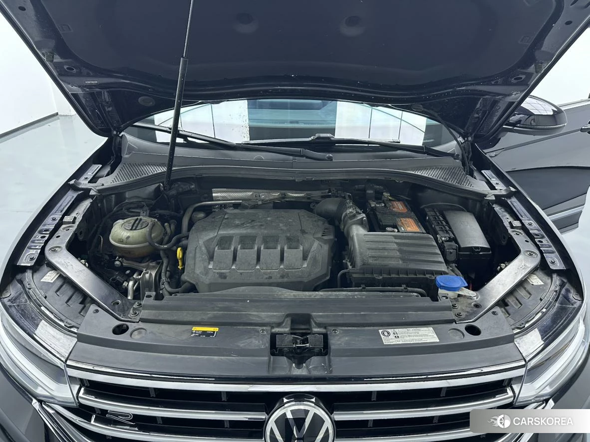 Volkswagen Tiguan L id 4504914 из Китая 20