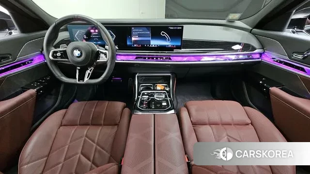 BMW 7 Series (G70) id 3486985 из Кореи 17