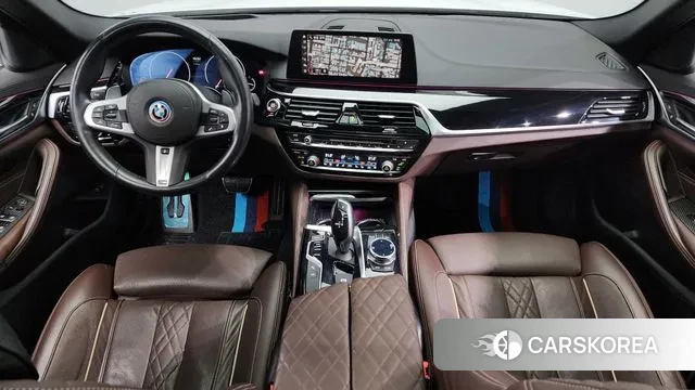 BMW 5 Series (G30) id 3526026 из Кореи 17