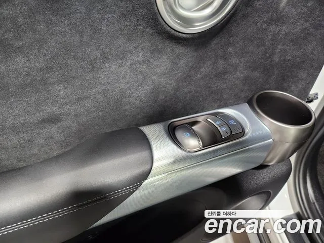 Genesis GV60 id 2417720 из Кореи 17