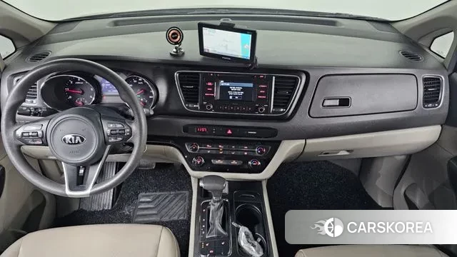 Kia All New Carnival id 3622718 из Кореи 17