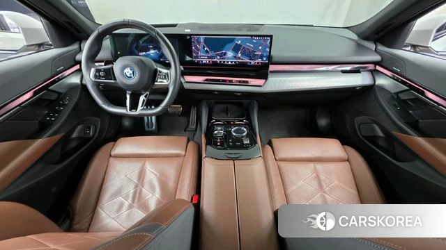 BMW i5 (G60) id 3963866 из Кореи 17