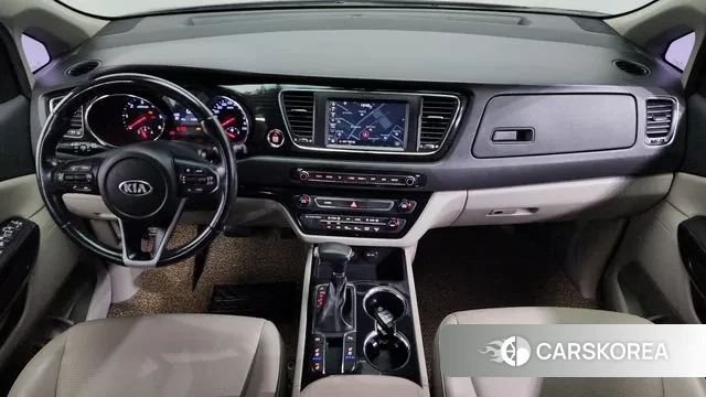 Kia The New Carnival id 3284700 из Кореи 17