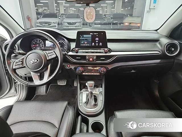 Kia Come New K3 id 4567758 из Кореи 17