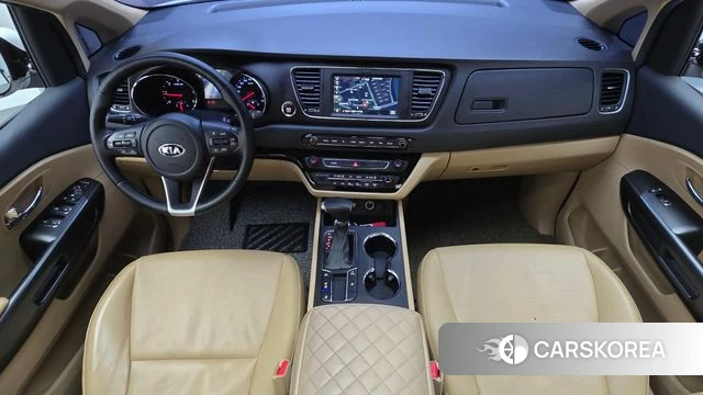 Kia The New Carnival id 4923848 из Кореи 29