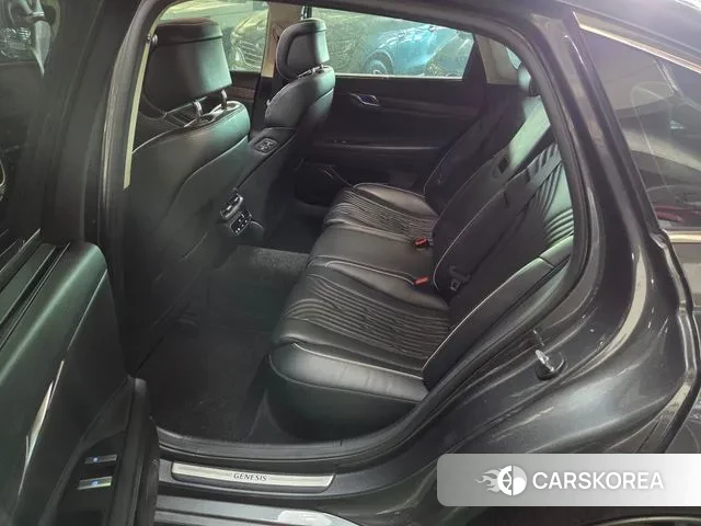 Genesis G80 (RG3) id 3509427 из Кореи 17