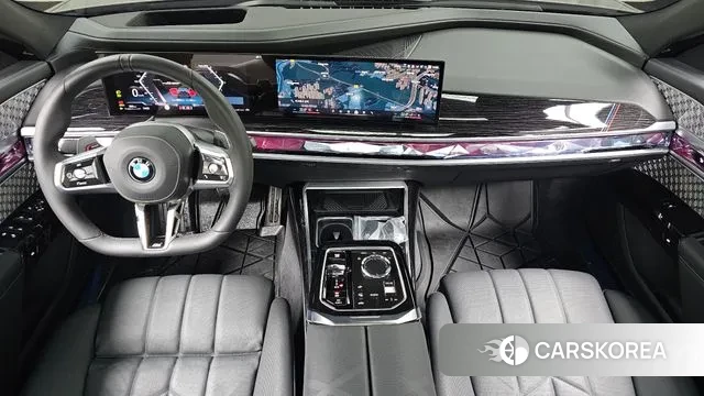 BMW 7 Series (G70) id 3451949 из Кореи 17