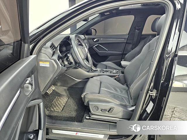 Audi Q3 (F3) id 4206668 из Кореи 17