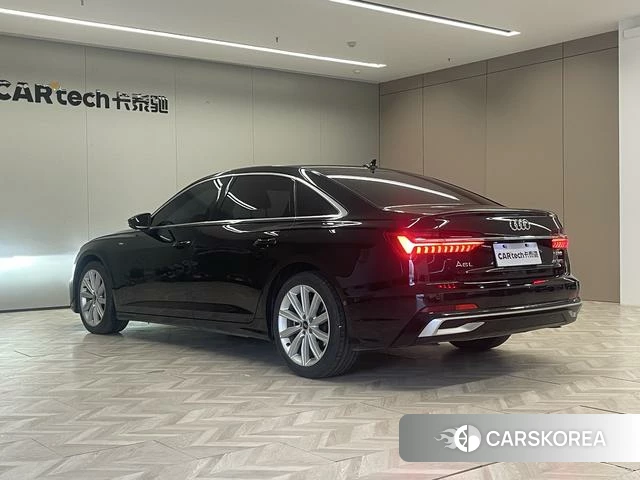 Audi A6L id 4253134 из Китая 23