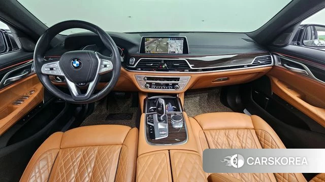 BMW 7 Series (G11) id 3872582 из Кореи 17