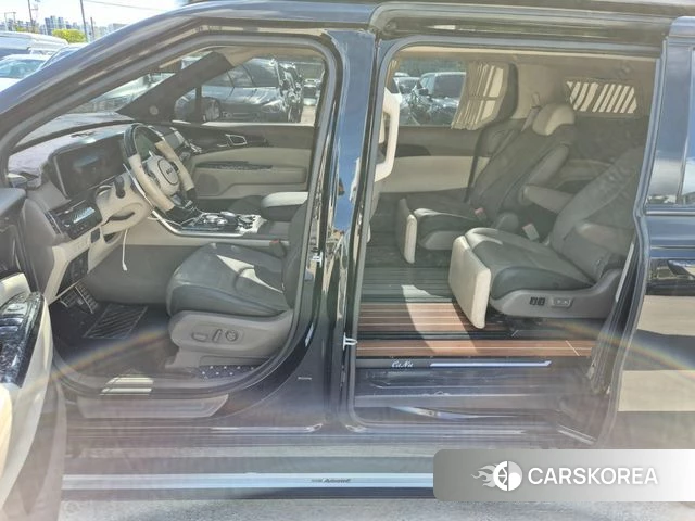 Kia Carnival 4th generation id 4692956 из Кореи 17