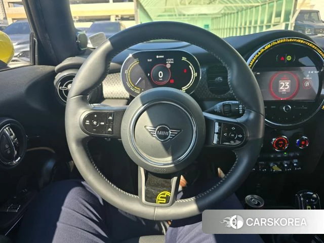 Mini Cooper Electric id 4494309 из Кореи 10
