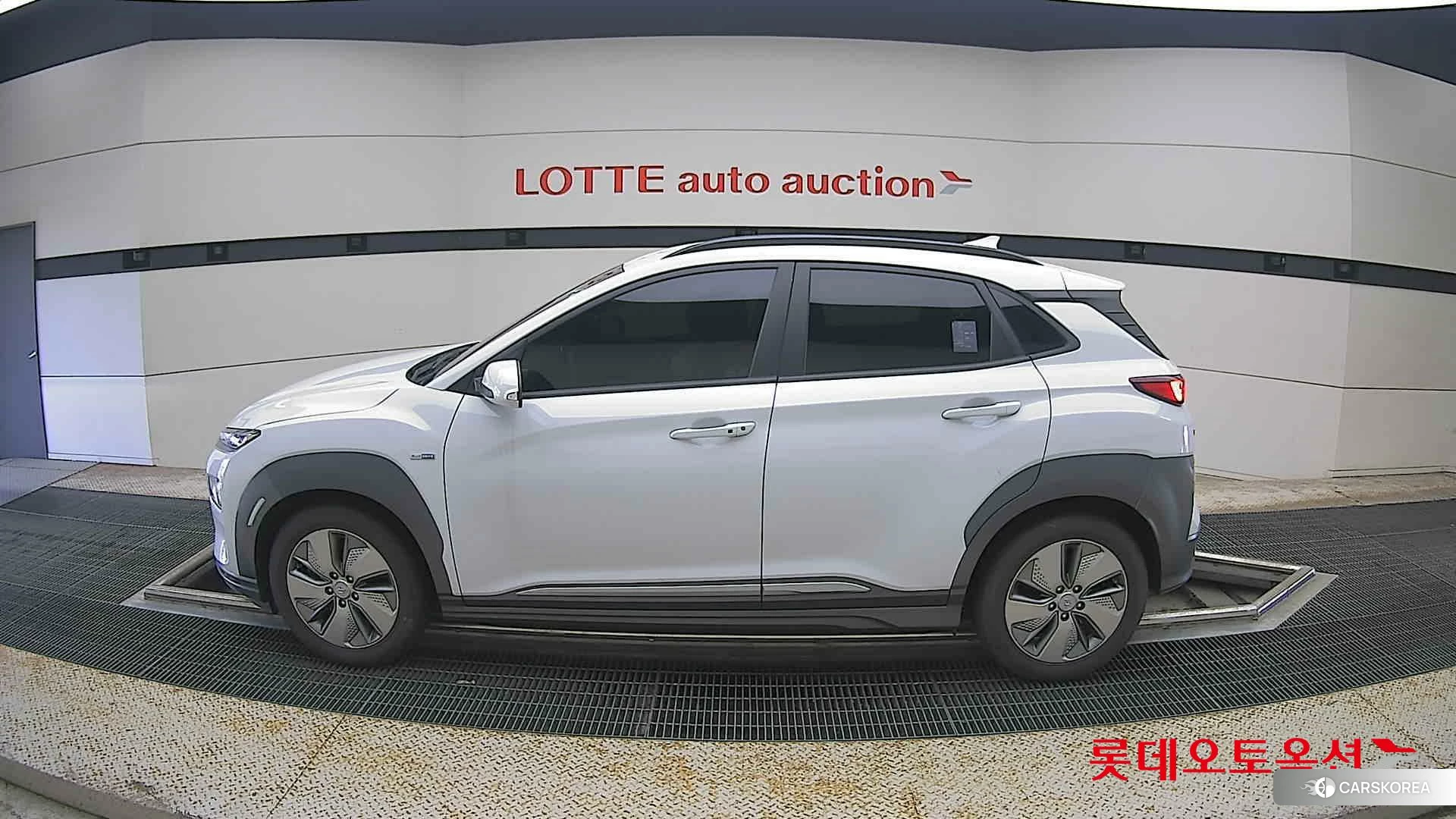 Hyundai KONA Electric id 4504392 из Кореи 35