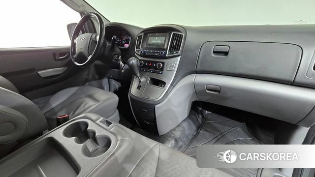 Hyundai The New Grand Starex id 4483209 из Кореи 30