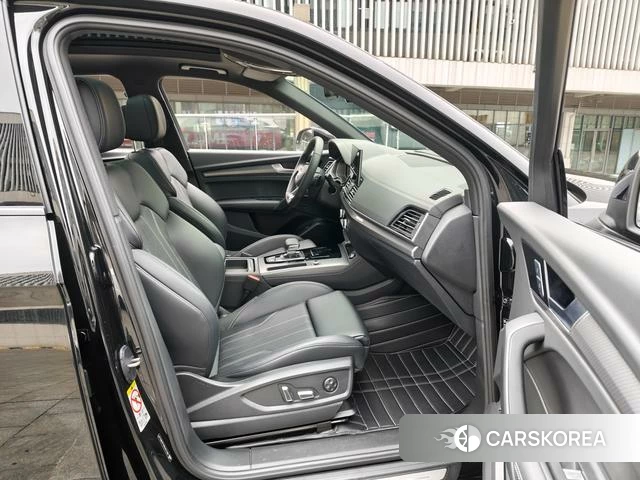 Audi Q5L id 4276686 из Китая 13