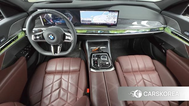 BMW 7 Series (G70) id 4584470 из Кореи 30