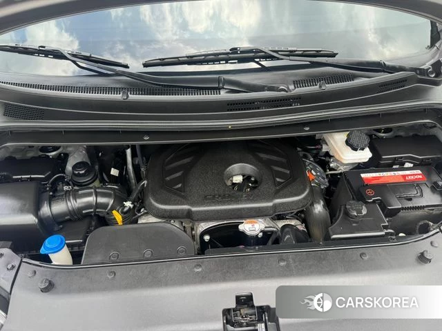 Hyundai The New Grand Starex id 4594532 из Кореи 16