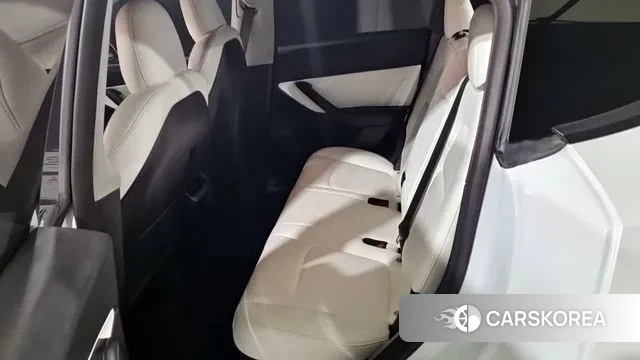 Tesla Model Y id 3492736 из Кореи 15